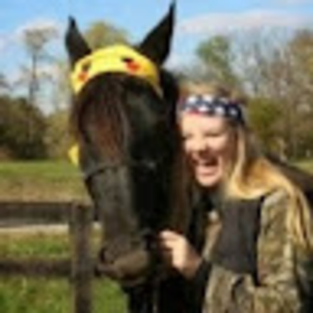 Meet your Posher, Savannah